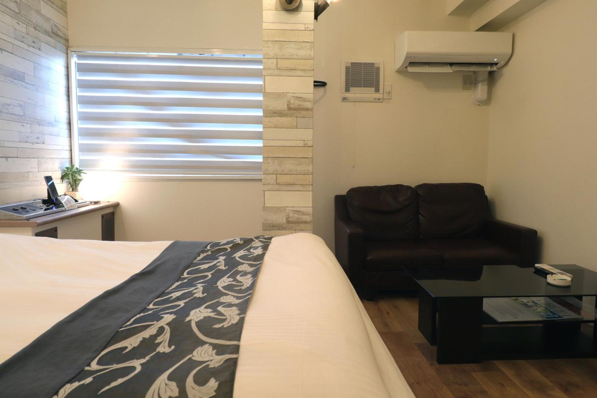 天然個室温泉 Hotel Lafontaine 諏訪 (Adults Only) Suwa  Zewnętrze zdjęcie